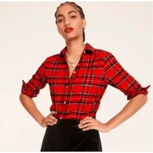 J. Crew Classic-fit Flannel Button Down in Good Tidings Plaid Size 6
